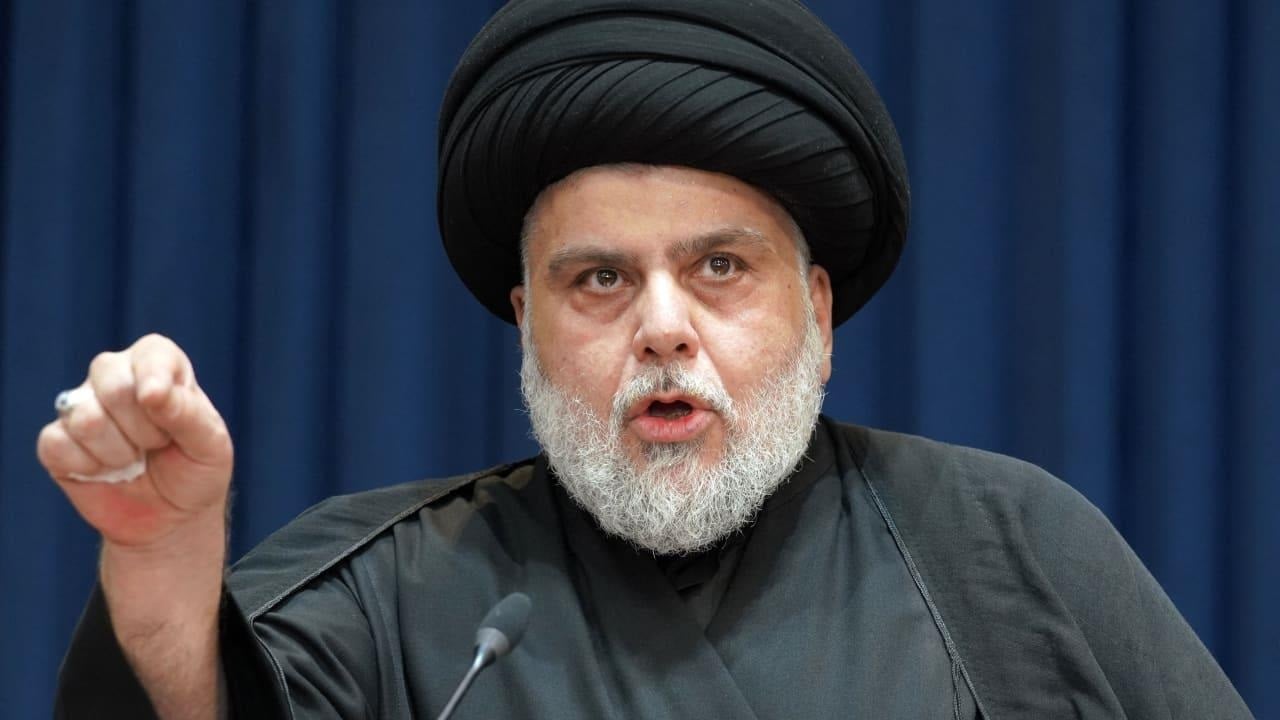 السيد مقتدى الصدر يدعو لوقفة موحدة في مدارس وجامعات العراق ضد قرار منع الحجاب