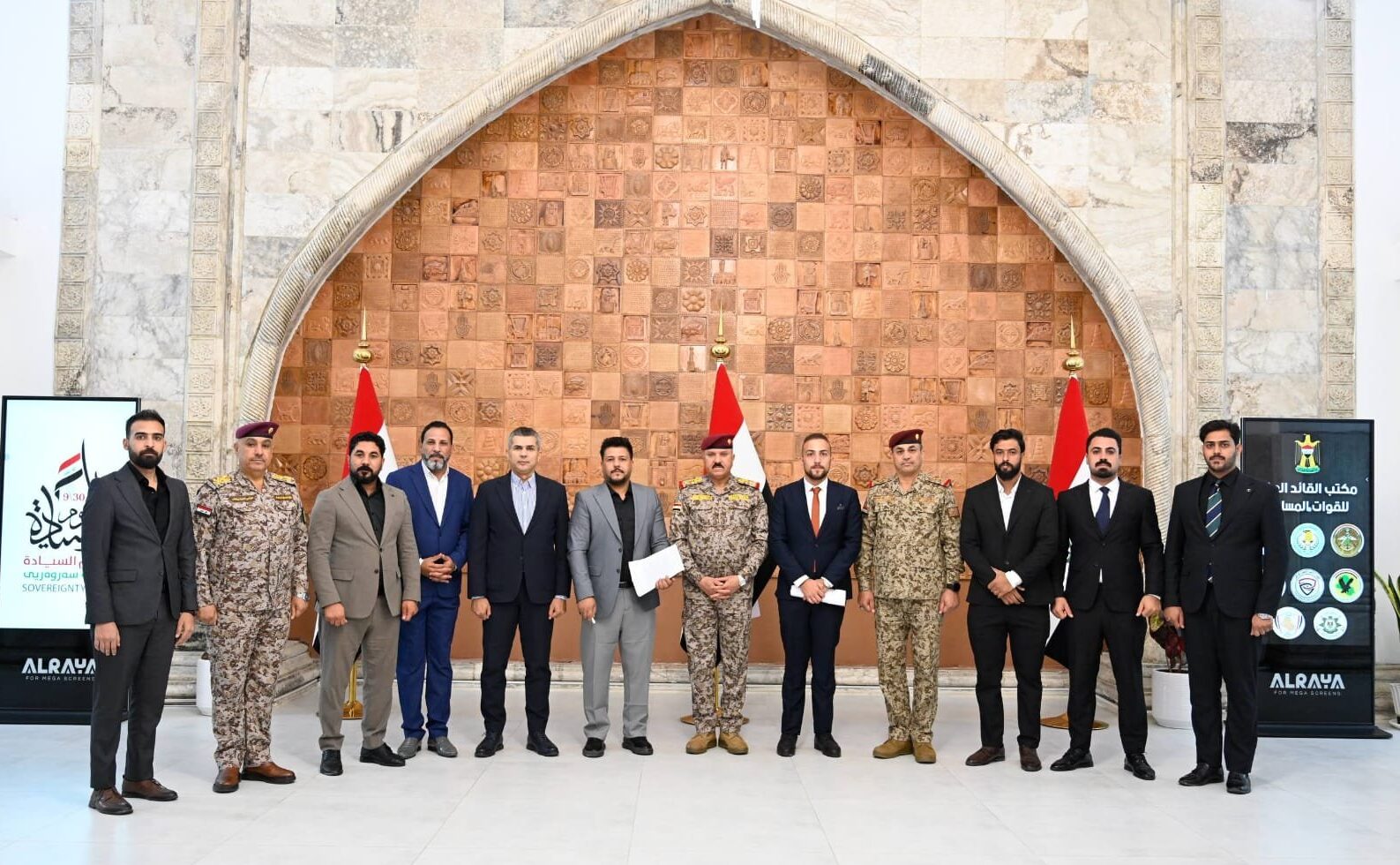 الشمري يلتقي ممثلي المتظاهرين ويؤكد الاهتمام بمطالبهم