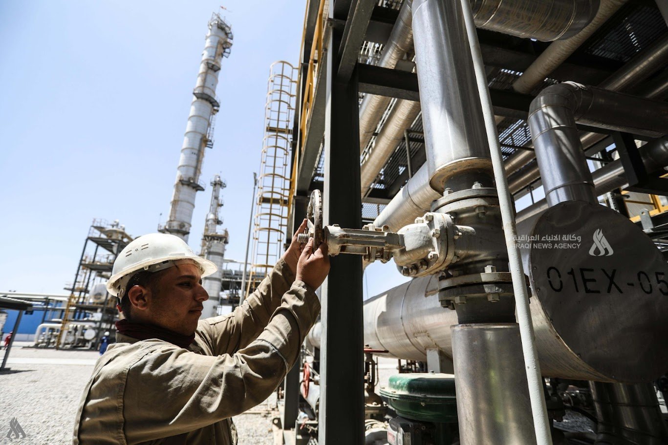 النفط: صادرات العراق بلغت 2.7 مليون برميل يومياً ونعمل على زيادتها