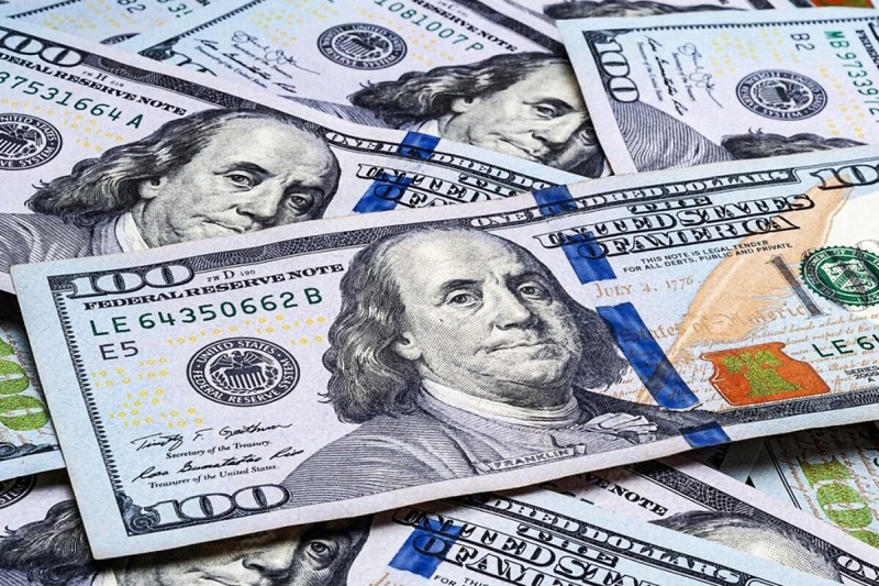 الدولار يرتفع بشكل الجنوني في البورصات العراقية