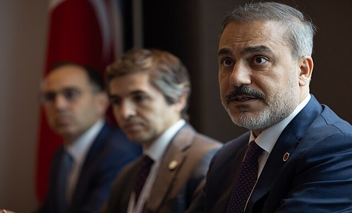 هاکان فیدان لە بەغداد لەگەڵ بەرپرسانی باڵای عێراق کۆبووەوە