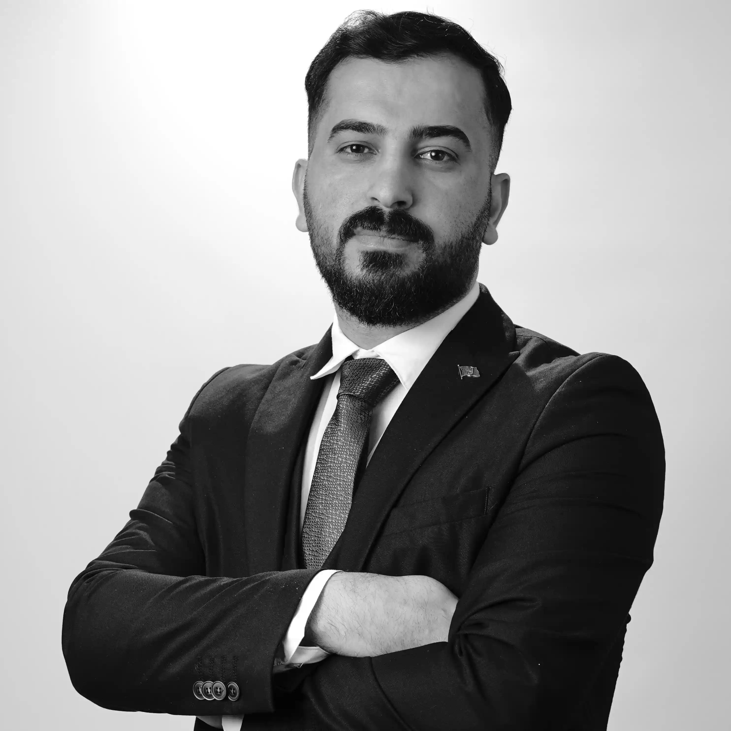 مەبەست عەدنان
