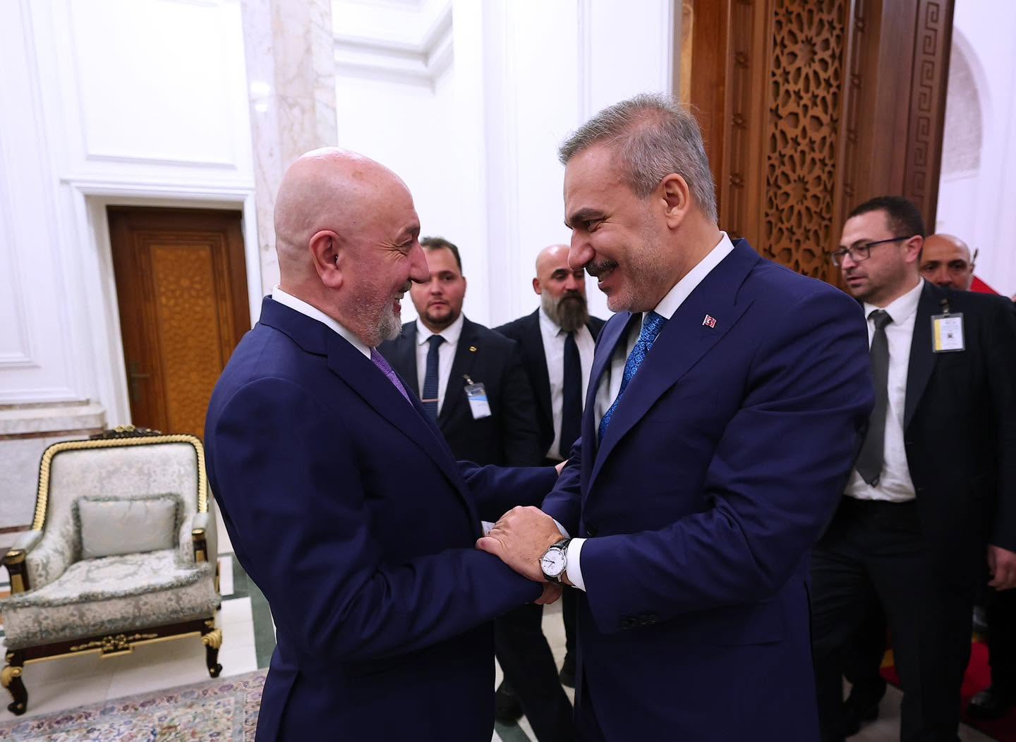 Iraqi President Meets Turkish Foreign Minister To Discuss Cooperation 