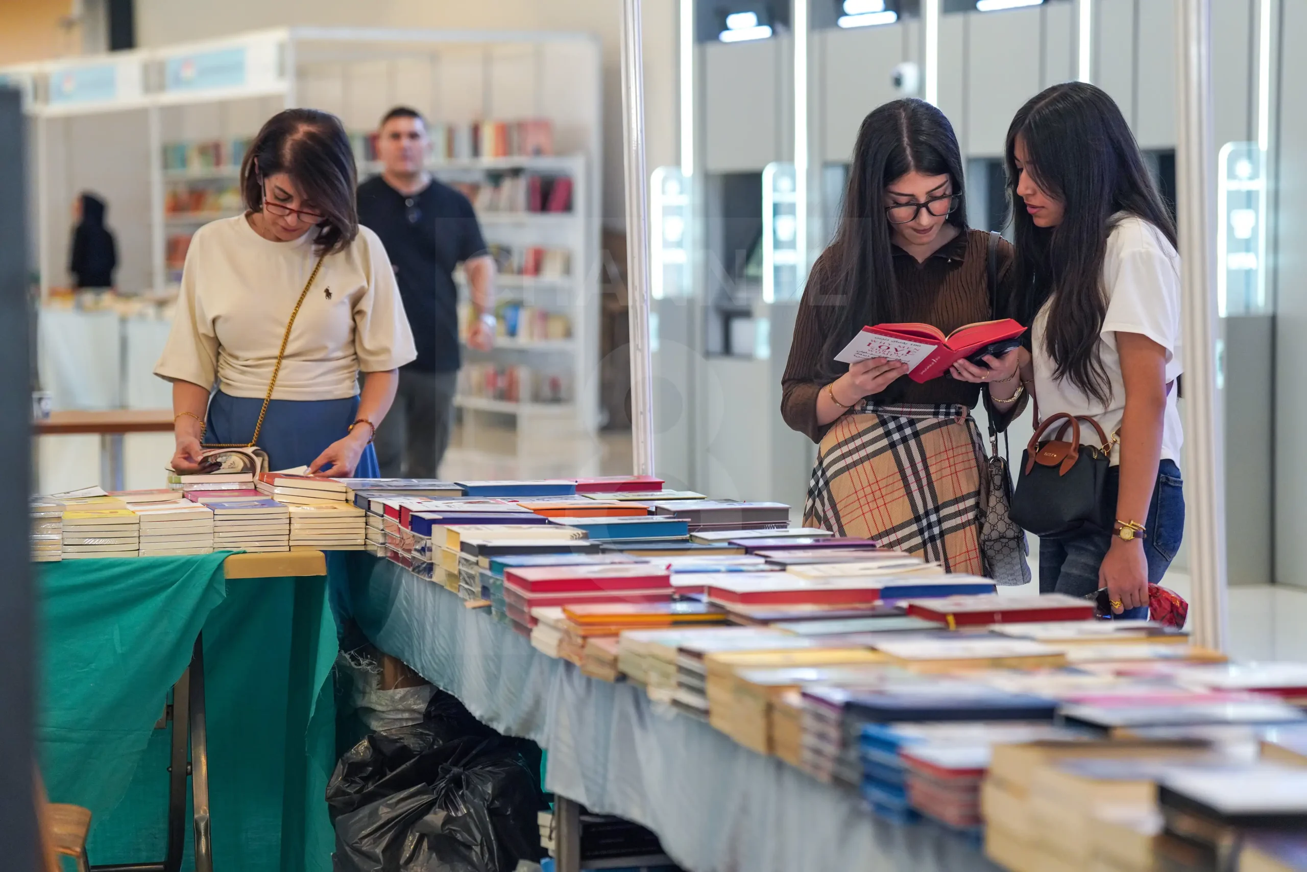 Slemani Hosts Kurdish Book Fair Celebrating Language and Identity