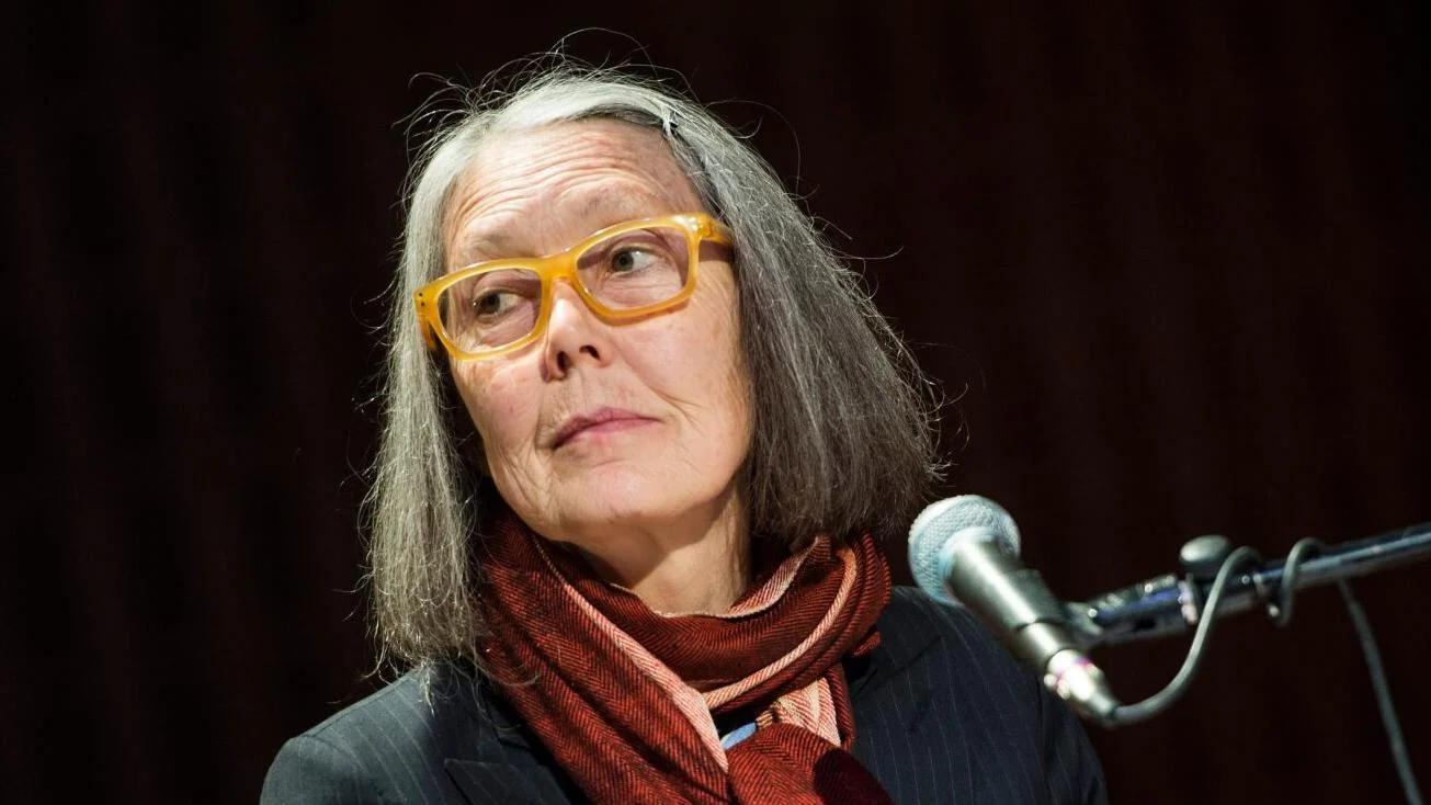 Canadian poet Anne Carson, winner of the 2026 Nobel Prize in Literature, performs her work "Antigonick" at the Moderna Museet art gallery in Stockholm, Sweden, Aug. 5, 2015. CORRECTION: Corrects year to 2015.  