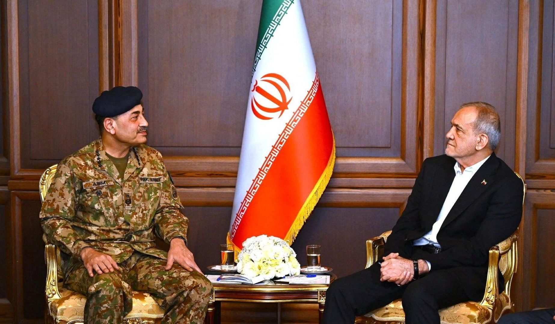 در دیدار با عاصم منیر، تهران مجددا مذاکره با واشنگتن را به شروطش گره زد