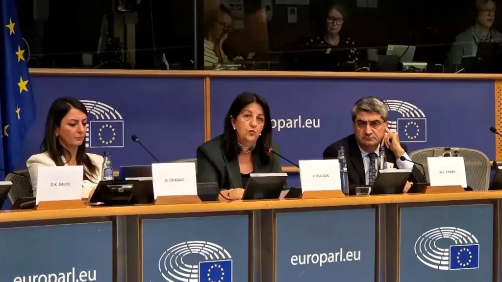 Pervîn Buldan