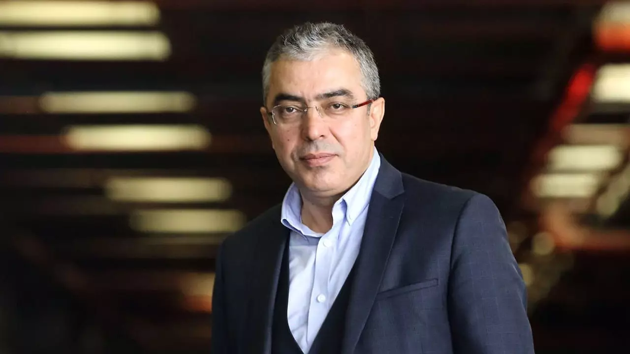 MEHMET UÇUM