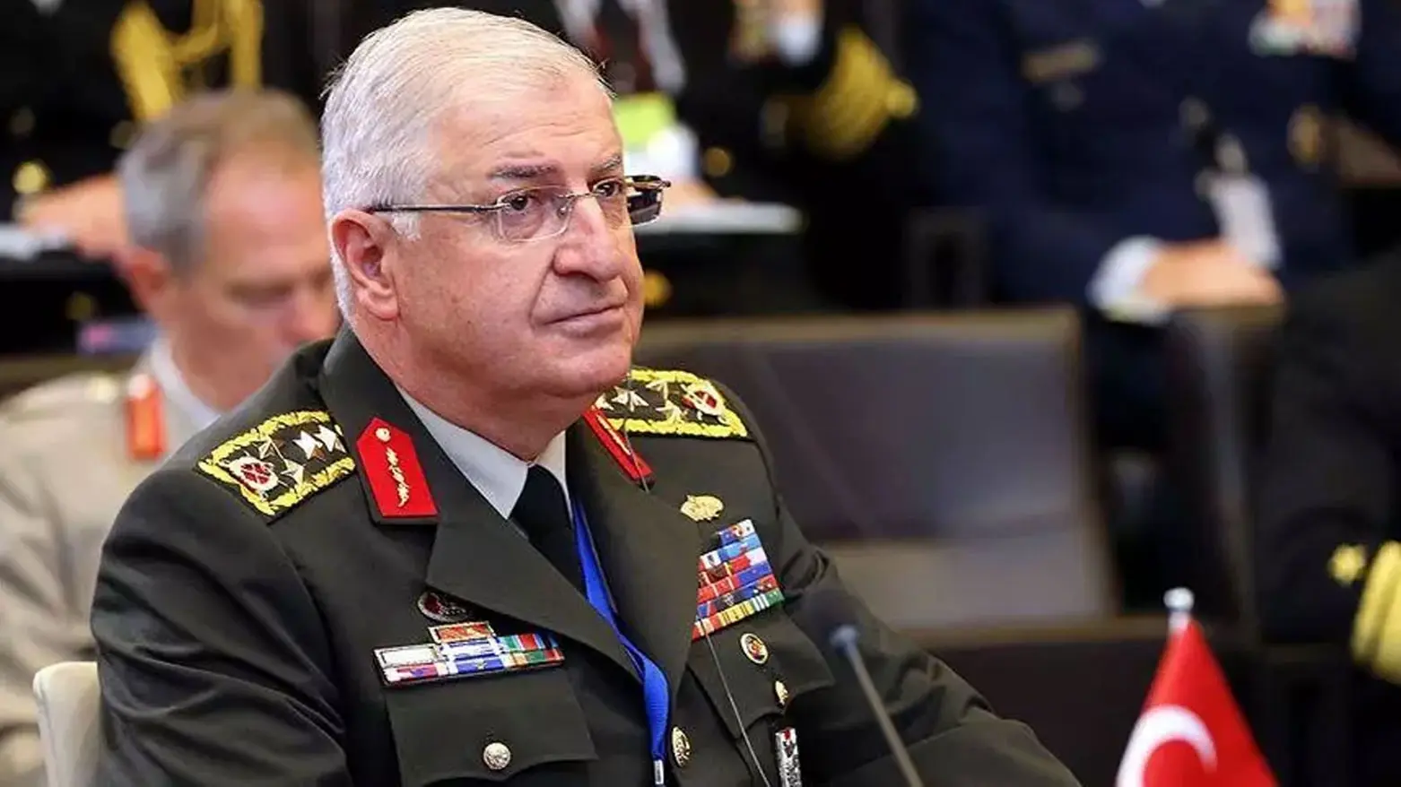 WEZÎRÊ PARASTINÊ YÊ TIRKIYEYÊ YAŞAR GULER