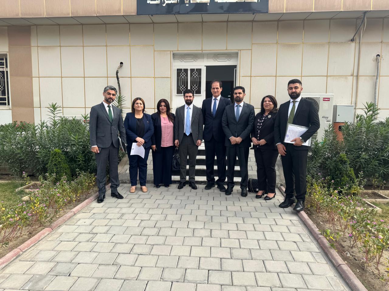 تیمی یاسایی و نوێنەرانی یەکێتی لە ئەنجوومەنی نوێنەرانی عێراق