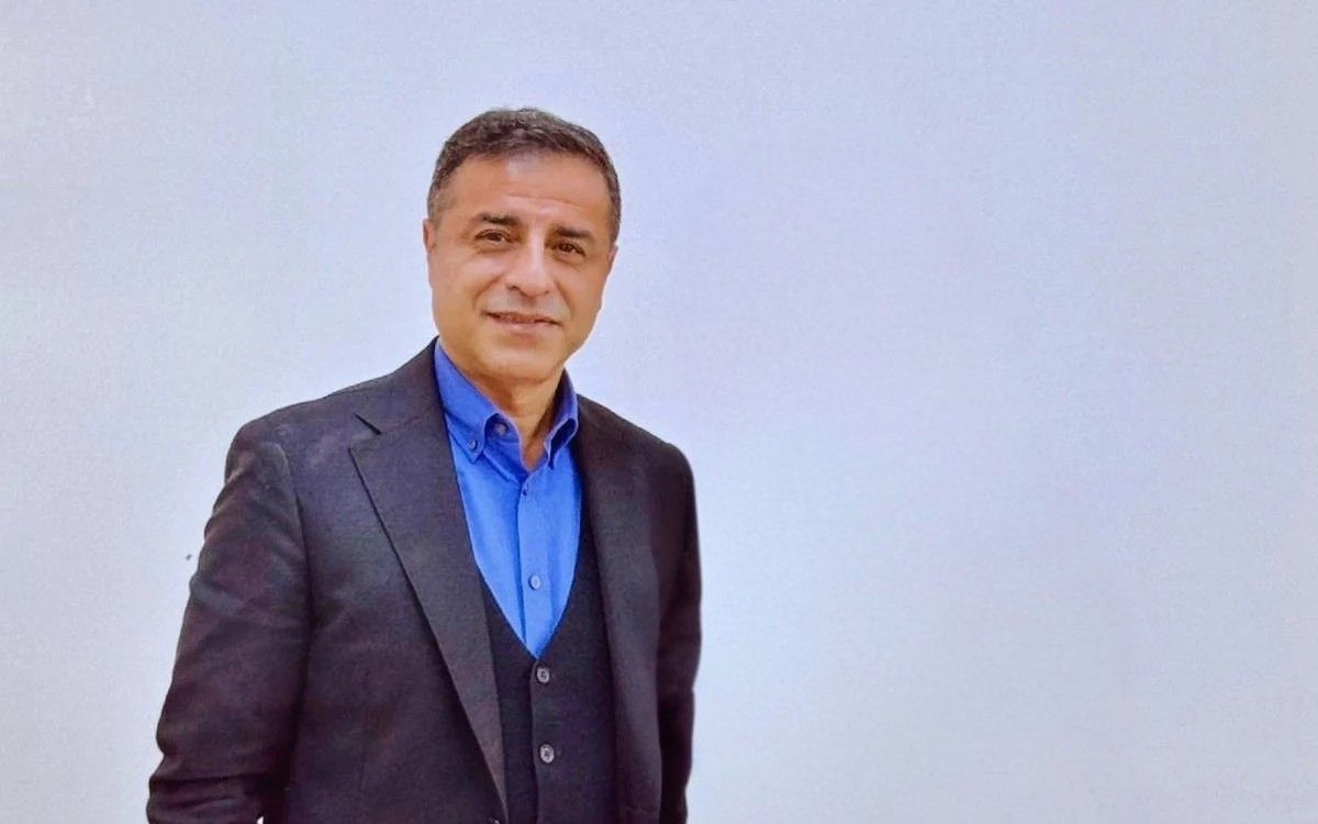 HEVDÎTINÊN JI BO DEMÎRTAŞ GIHIŞTIN KU?