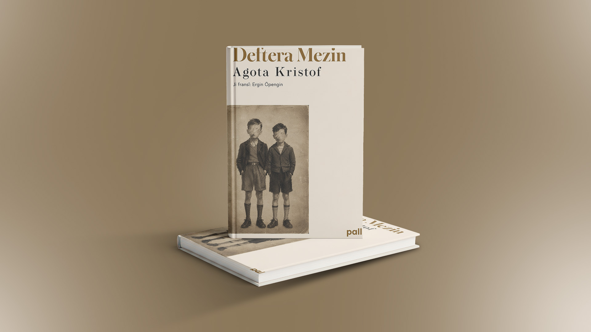 ROMANA AGOTA KRISTOFÊ "DEFTERA MEZIN" BI KURDÎ HAT WEŞANDIN