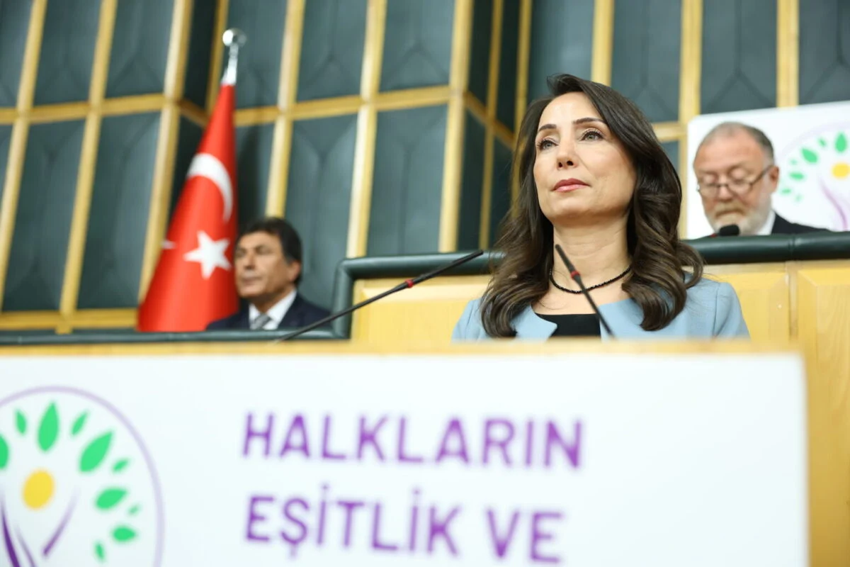 HATÎMOGULLARI: PÊWÎST NAKE EM LI BENDA BIRYARA MGK'YÊ BIN