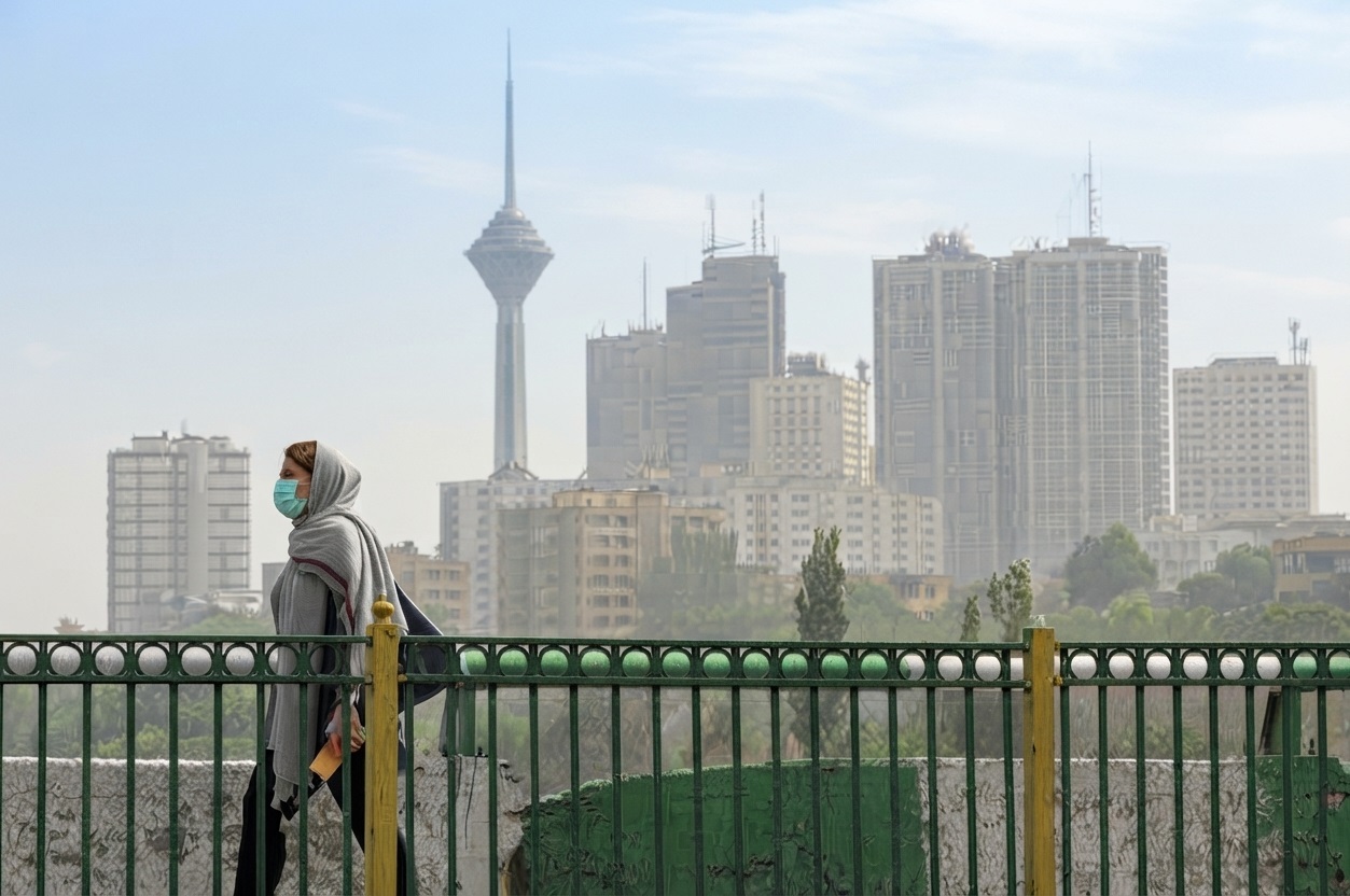 آلودگی هوای تهران به سطح ناسالم برای گروه‌های حساس رسید