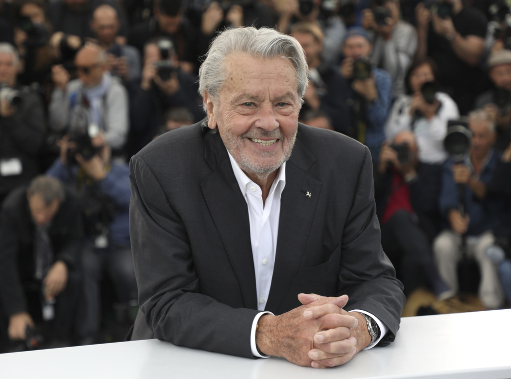 Alain Delon hayatını kaybetti