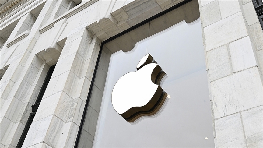 Apple iOS 26'yı Tanıttı: Bilinmeyen Aramalara Yapay Zeka Cevap Verecek