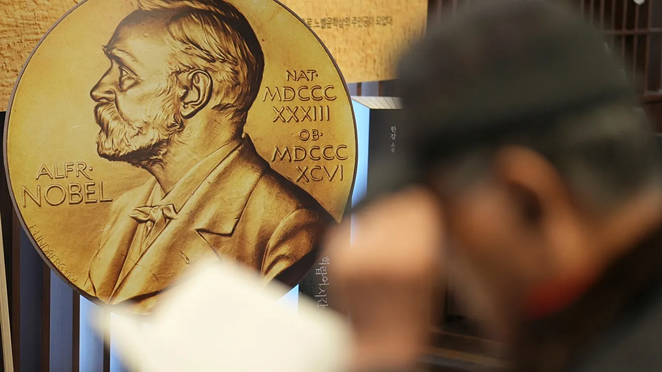 2025 Nobel Tıp Ödülü Bağışıklık Sistemi Araştırmacılarına Verildi